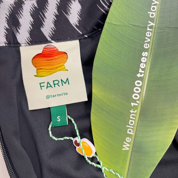 NWT Farm Rio Pineapple Ikat Tulle Midi Dress Long Sleeves Size S Black and White - Picture 11 of 15